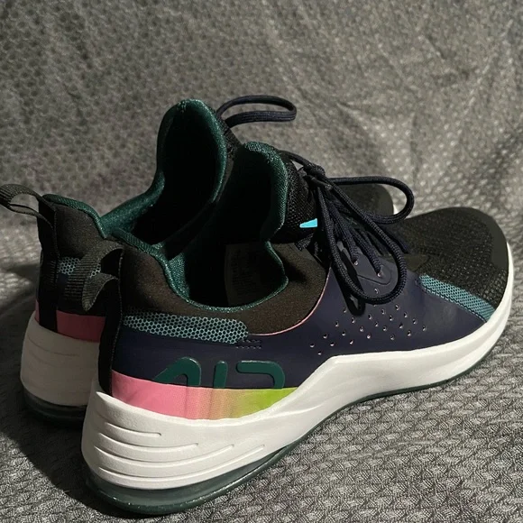 Nike Women's Air Max Bella Trainer 3 Shoe - Picture 3 of 7